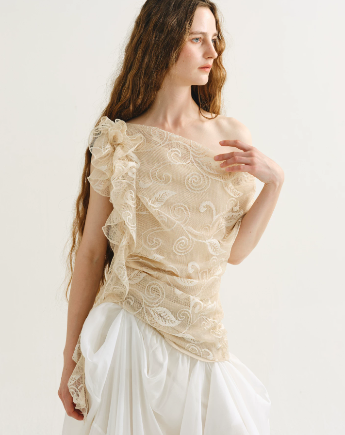 Elara Jacquard Whisper Top