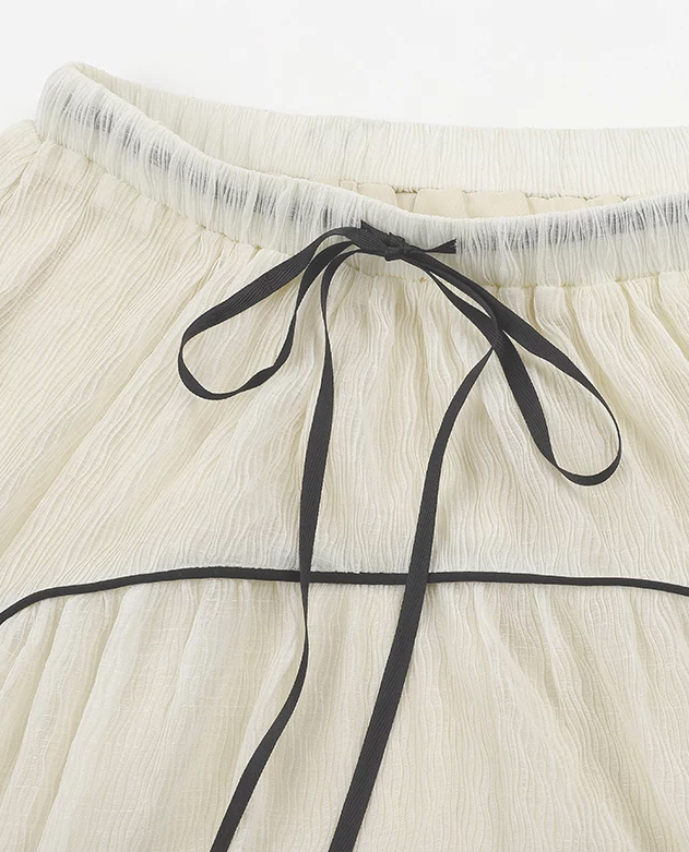 Aurelia Ruffle Harmony Set